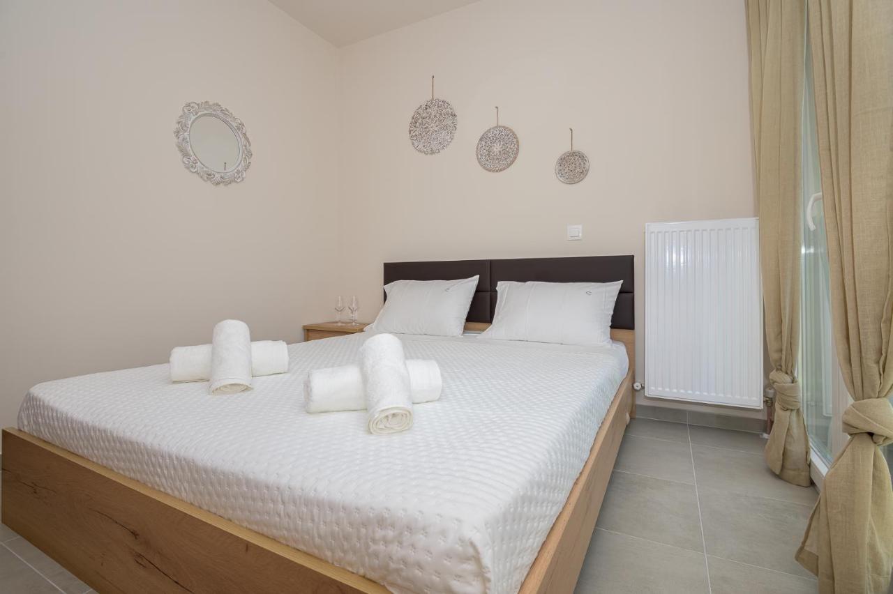 Anastasia's Lux ! Alexandroupoli